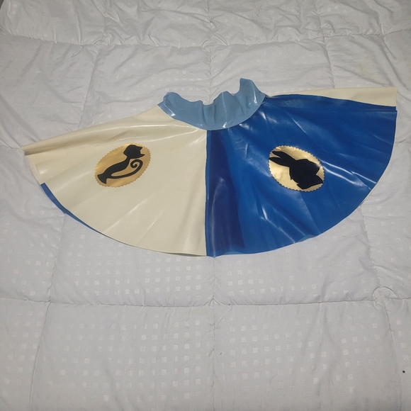 REAL LATEX by DAWNAMATRIX Alice in Wonderland Circle Skirt Sz S - Picture 2 of 9
